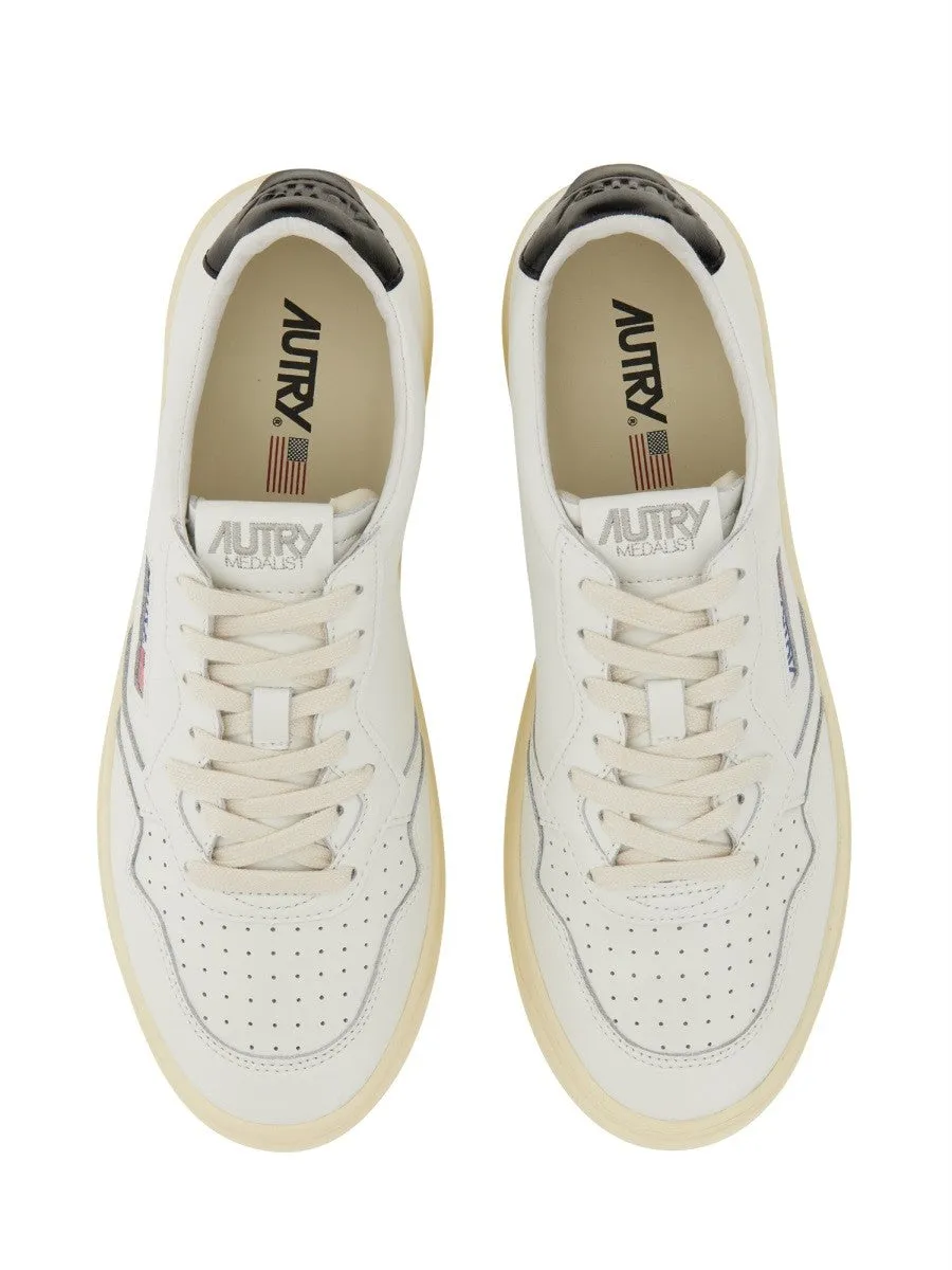 Autry SNEAKER "MEDALIST" LOW sold by Siebentaschen product image thumbnail 5