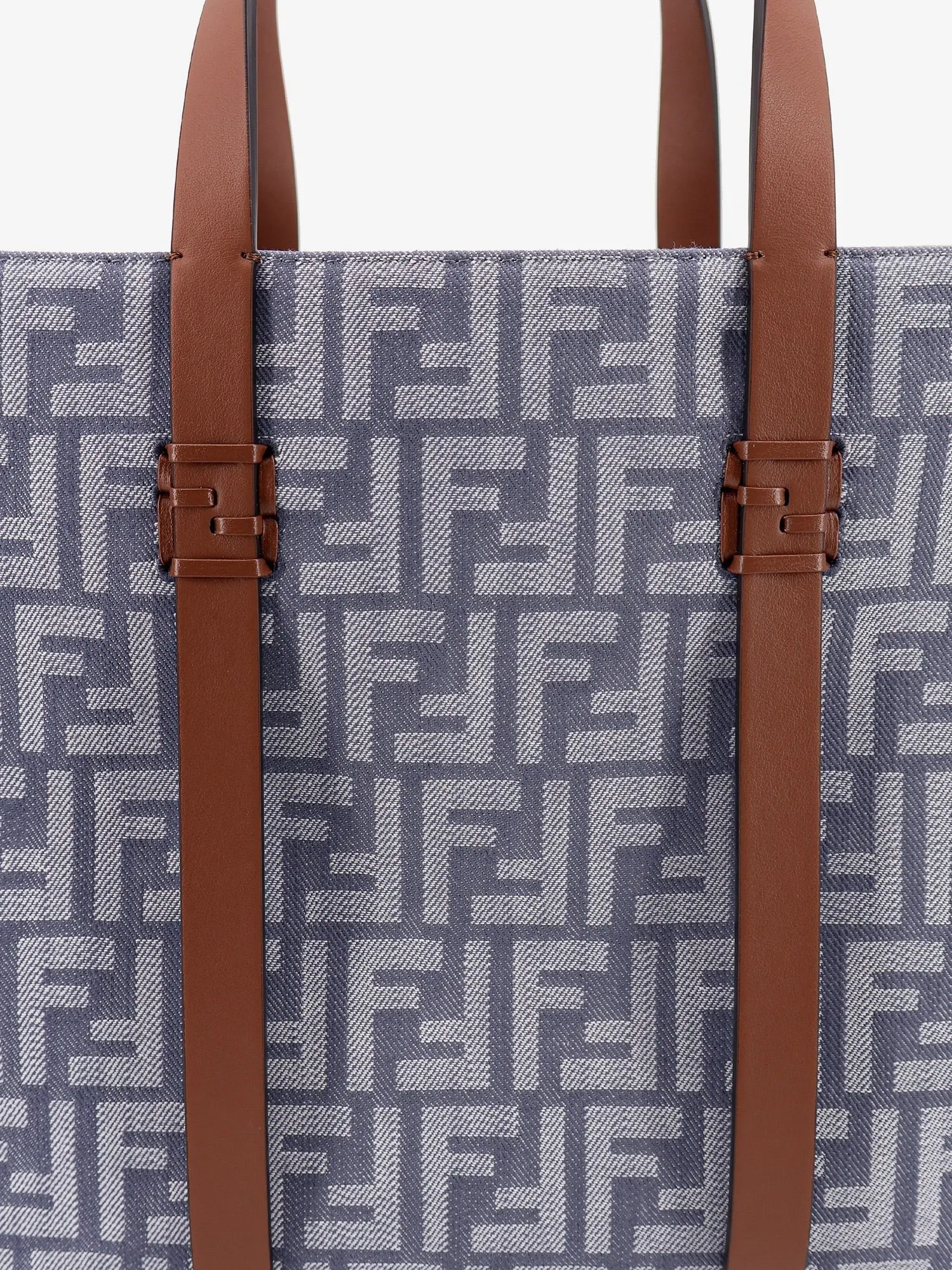 Fendi Summer Tote FF jacquard fabric shoulder bag with fringes sold by Siebentaschen product image thumbnail 2