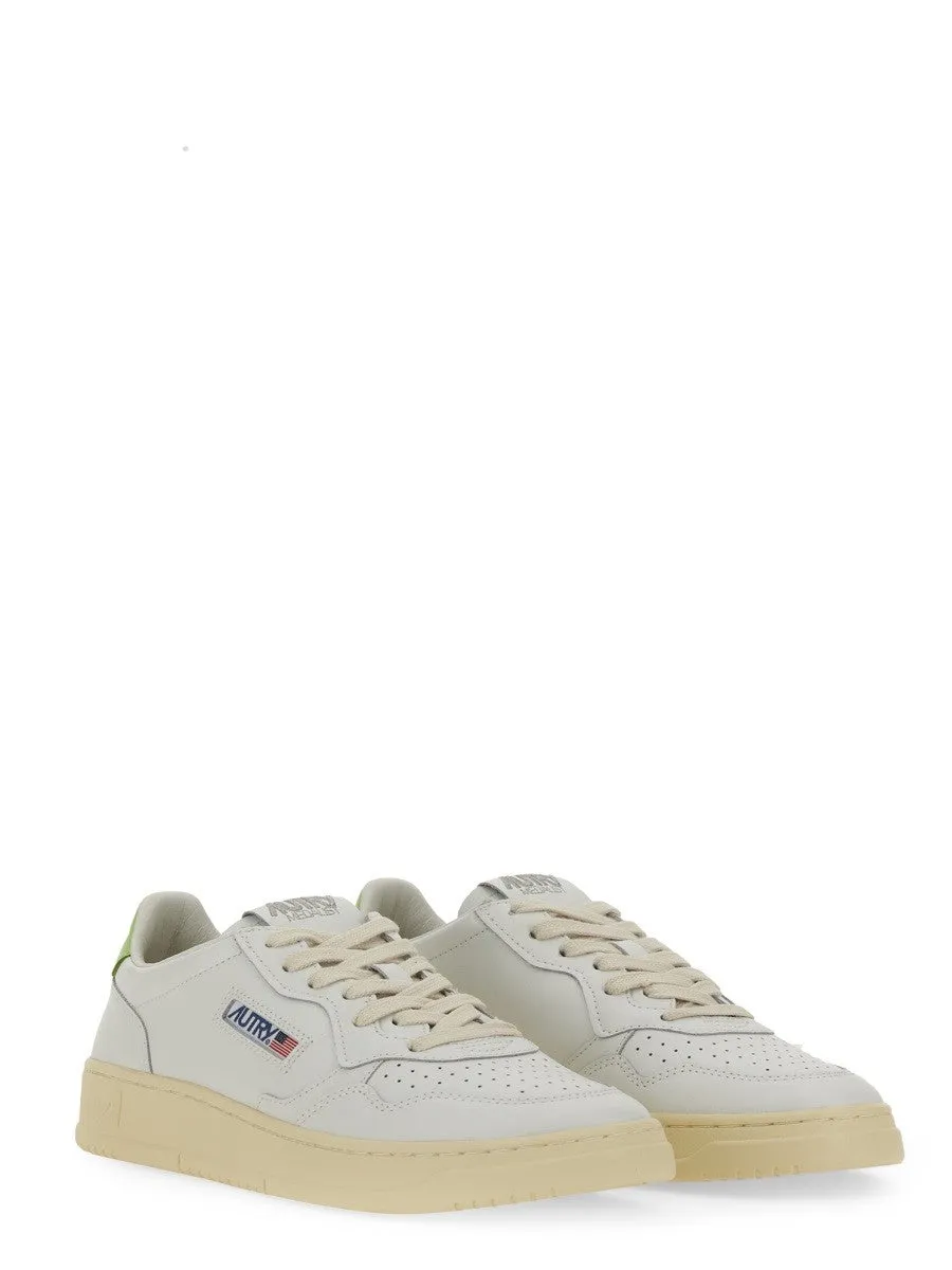 Autry MEDALIST LOW SNEAKER sold by Siebentaschen product image thumbnail 2
