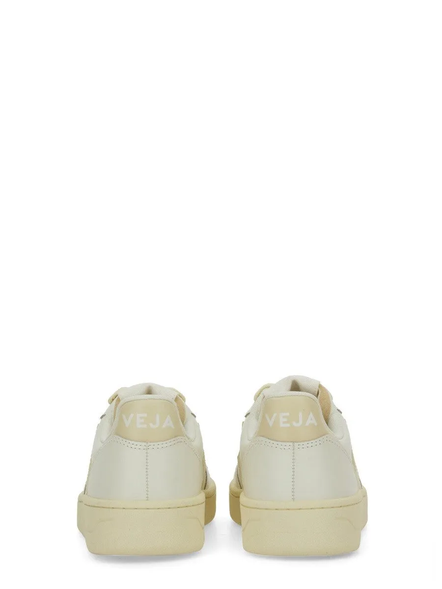 Veja SNEAKER V-12 sold by Siebentaschen product image thumbnail 4