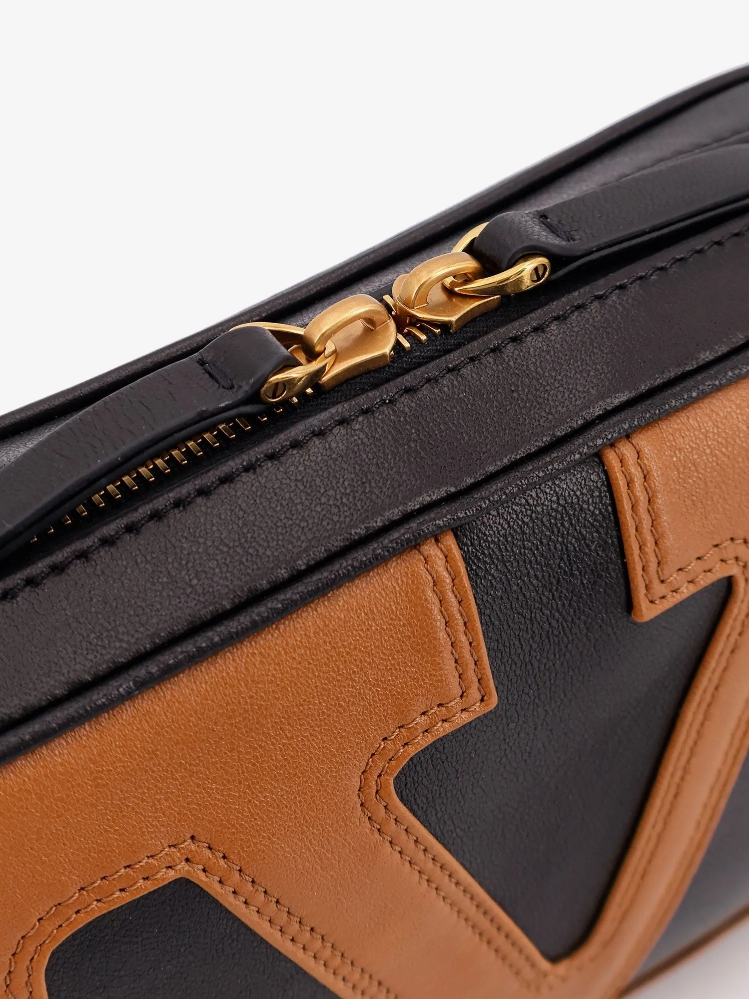 Valentino Garavani Valentino Garavani Viva Superstar leather shoulder bag sold by Siebentaschen product image thumbnail 5