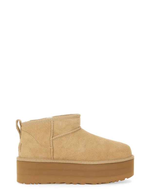 Ugg CLASSIC ULTRA MINI BOOT WITH PLATFORM sold by Siebentaschen