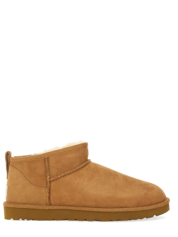 Ugg STIVALE CLASSIC ULTRA MINI sold by Siebentaschen