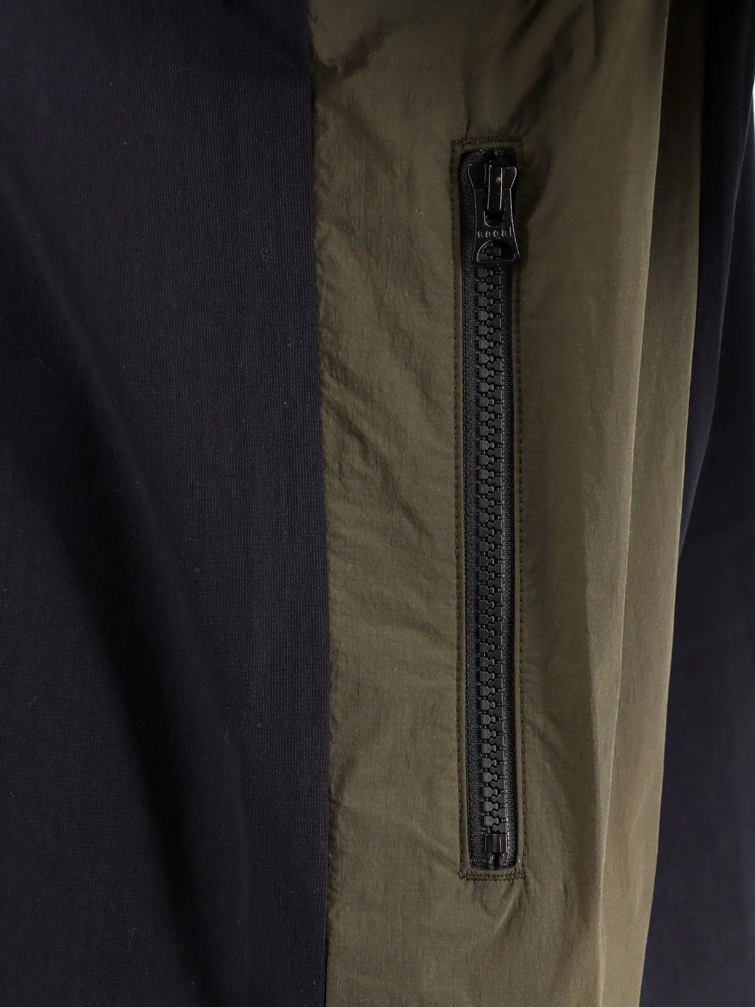 SACAI Cotton t-shirt with nylon insert sold by Siebentaschen product image thumbnail 4