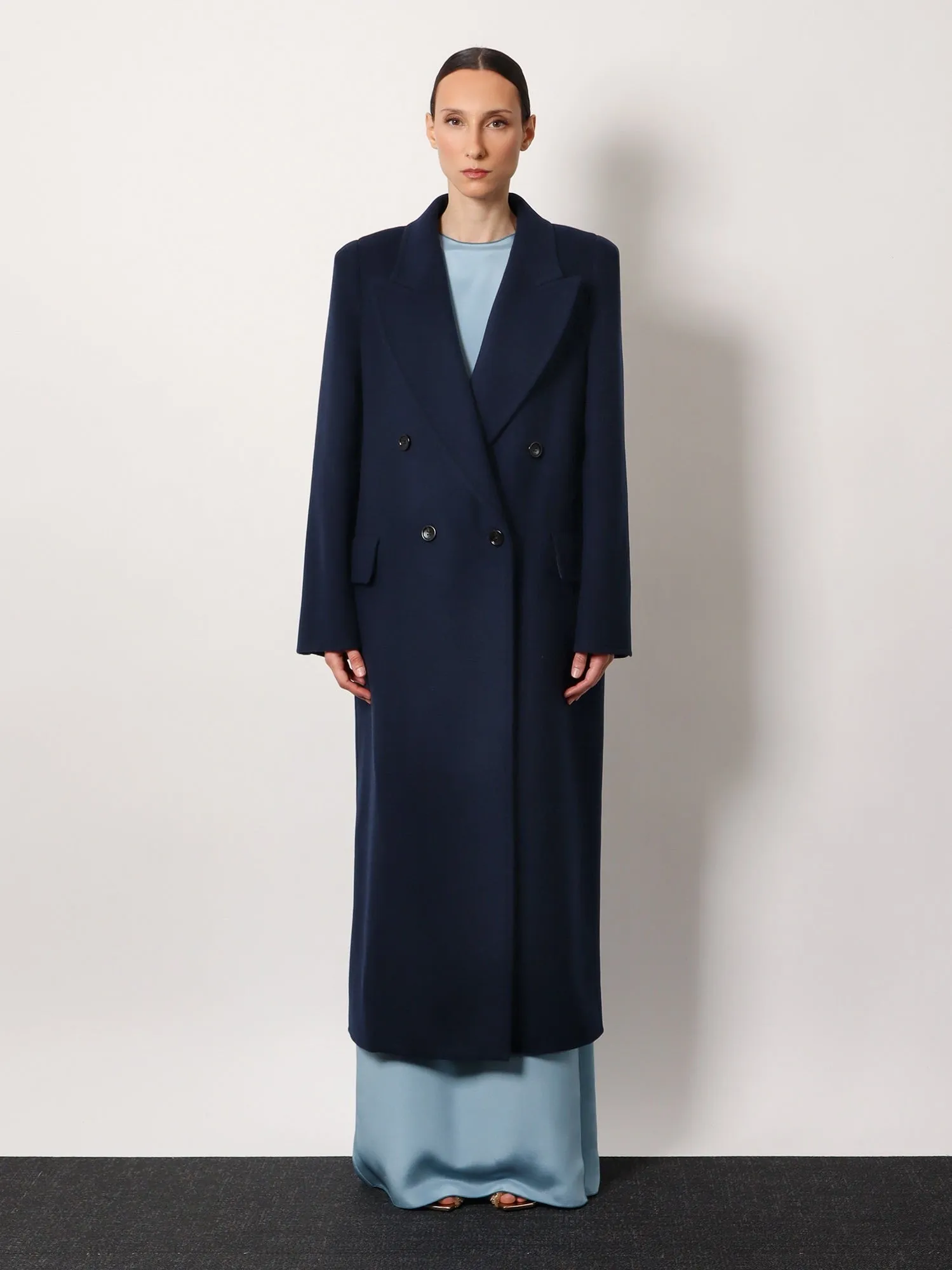 Max Mara Albania 1234 max mara sfilata virgin wool and cashmere coat sold by Siebentaschen product image thumbnail 3
