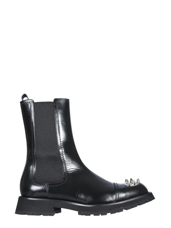 Alexander Mcqueen STUDDED BOOT made by Alexander McQueen