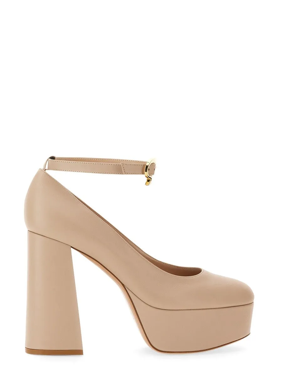 GIANVITO ROSSI PUMP "MANILA" sold by Siebentaschen