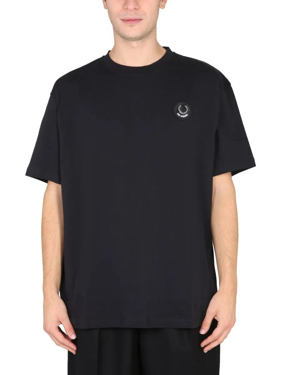 FRED PERRY X RAF SIMONS OVERSIZED LOGO T-SHIRT sold by Siebentaschen