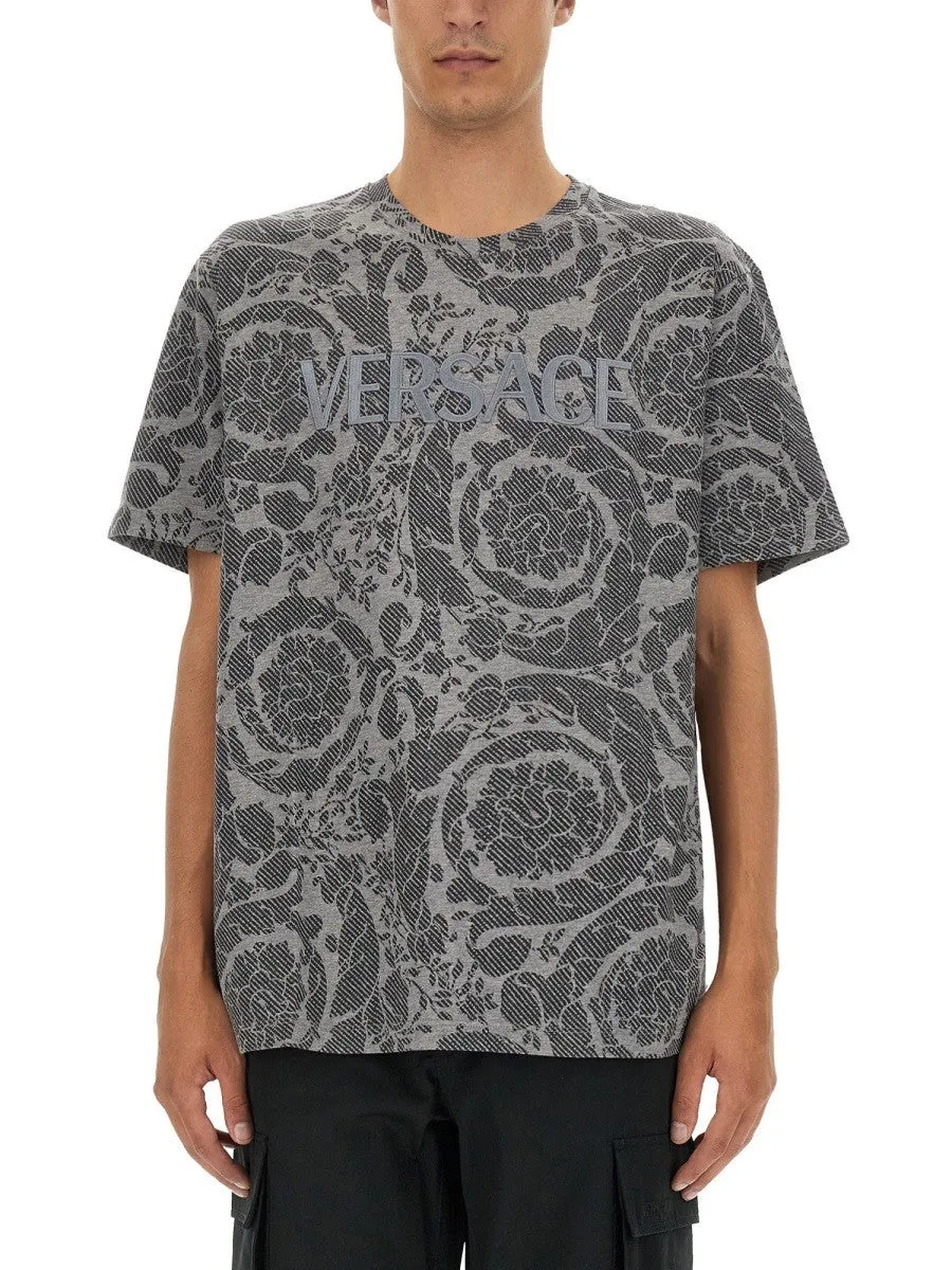 Versace SILHOUETTE BAROQUE LOGO T-SHIRT sold by Siebentaschen product image thumbnail 3