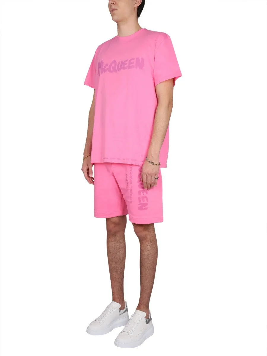 Alexander Mcqueen BERMUDA SHORTS WITH GRAFFITI LOGO PRINT sold by Siebentaschen product image thumbnail 2