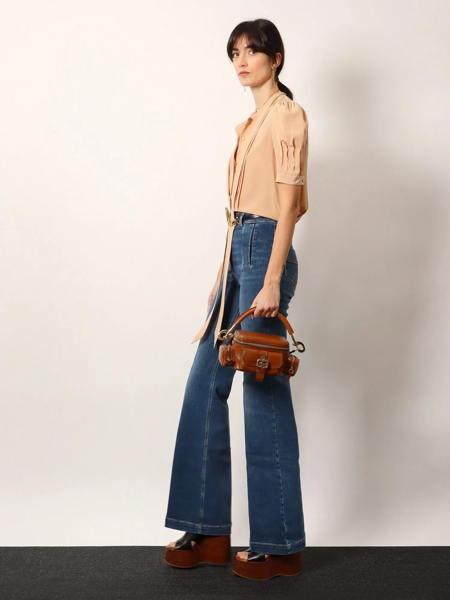 CHLOE' Small double carry leather bag with multipocket detail sold by Siebentaschen product image thumbnail 2