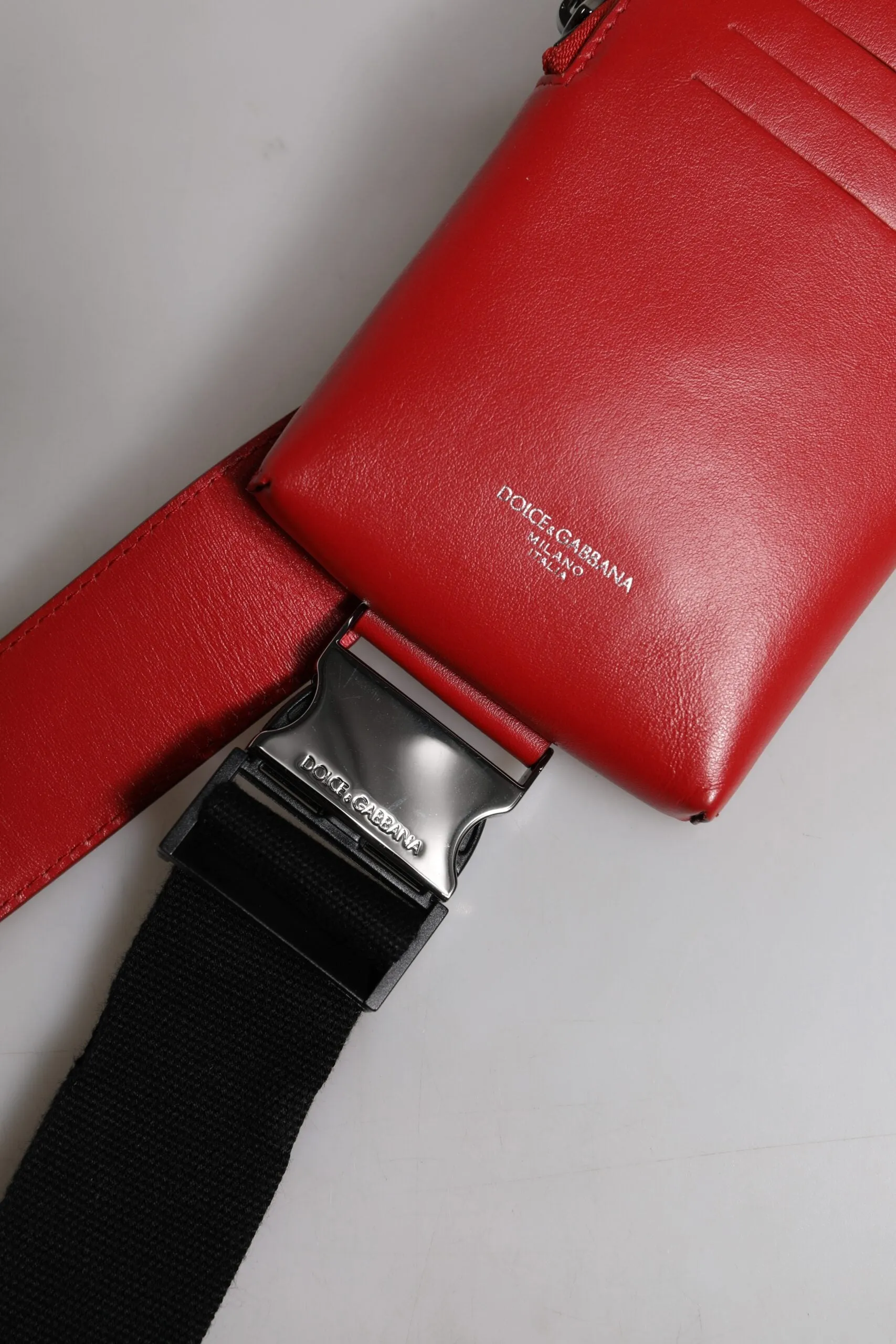 Dolce & Gabbana Red Calfskin Logo Purse Phone Belt Waist Bag sold by Siebentaschen product image thumbnail 5