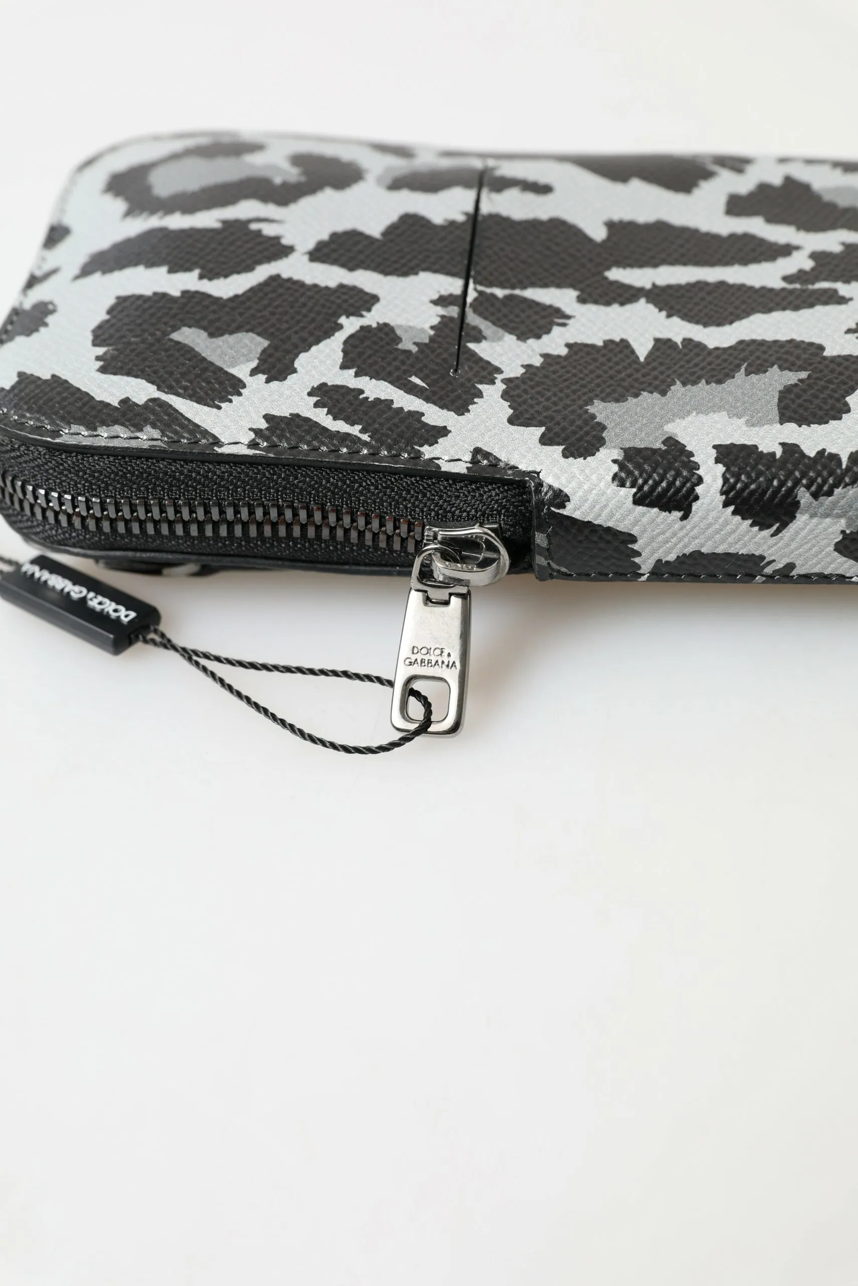 Dolce & Gabbana Gray Leopard Leather Men Purse Crossbody Sling Phone Bag sold by Siebentaschen product image thumbnail 4