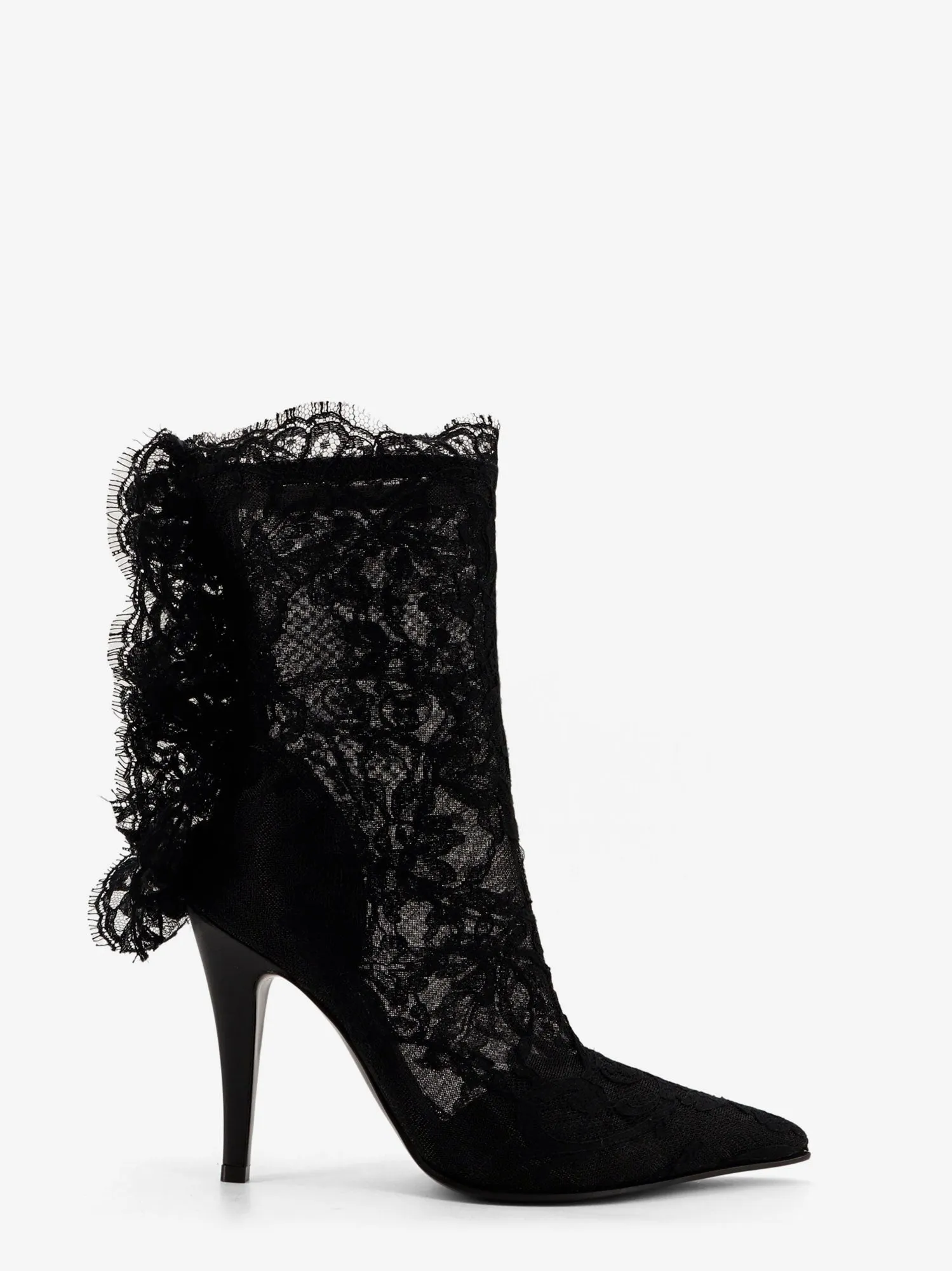 Alexander Mcqueen Heron lace boots sold by Siebentaschen