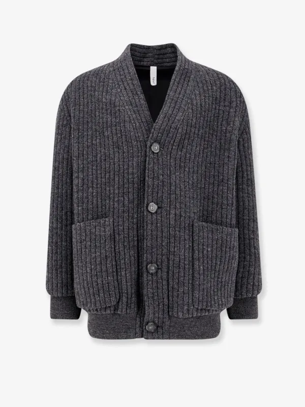 Hevo Cimino virgin wool coat sold by Siebentaschen
