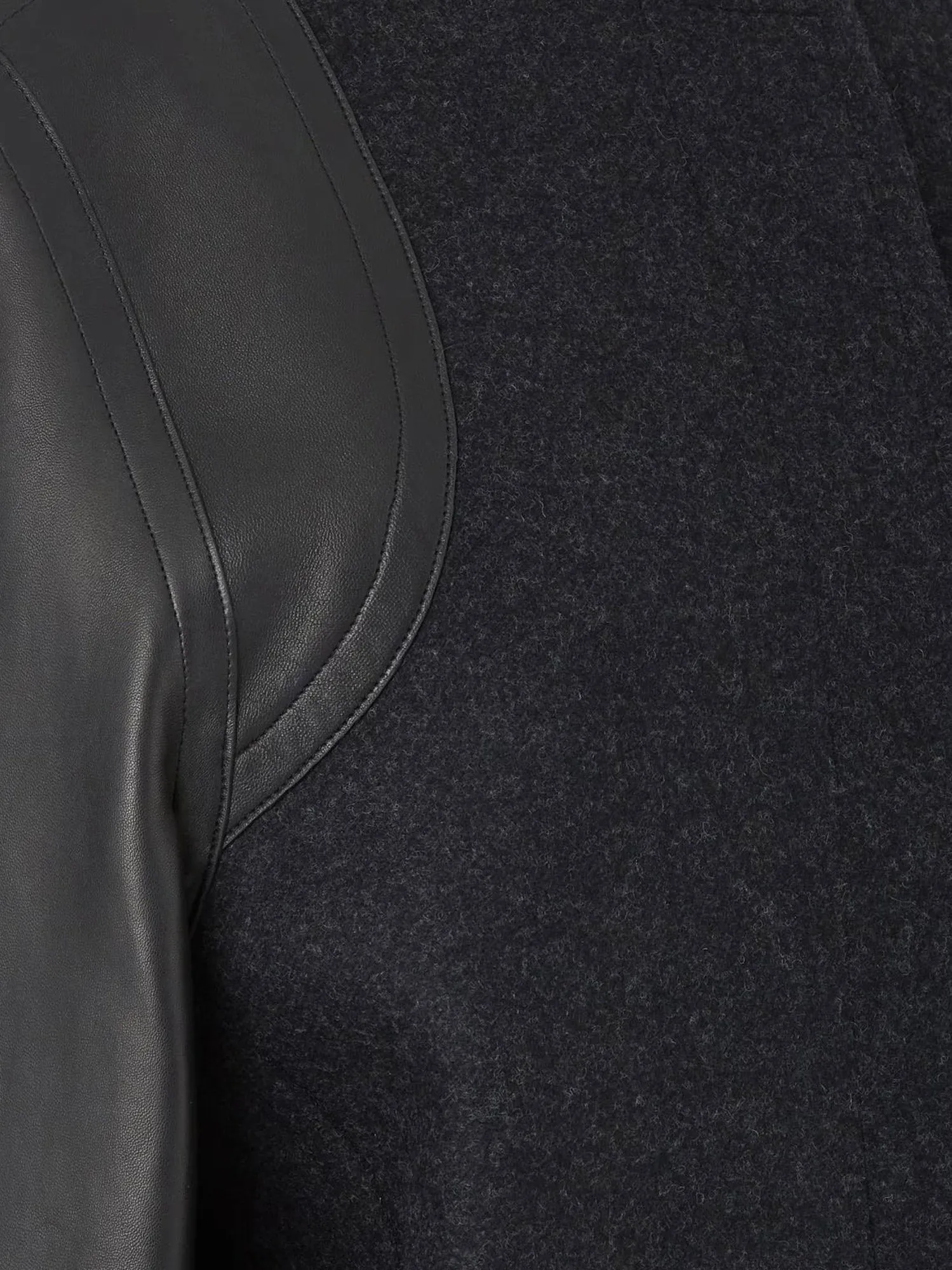 Fendi Virgin wool coat with leather sleeves sold by Siebentaschen product image thumbnail 3