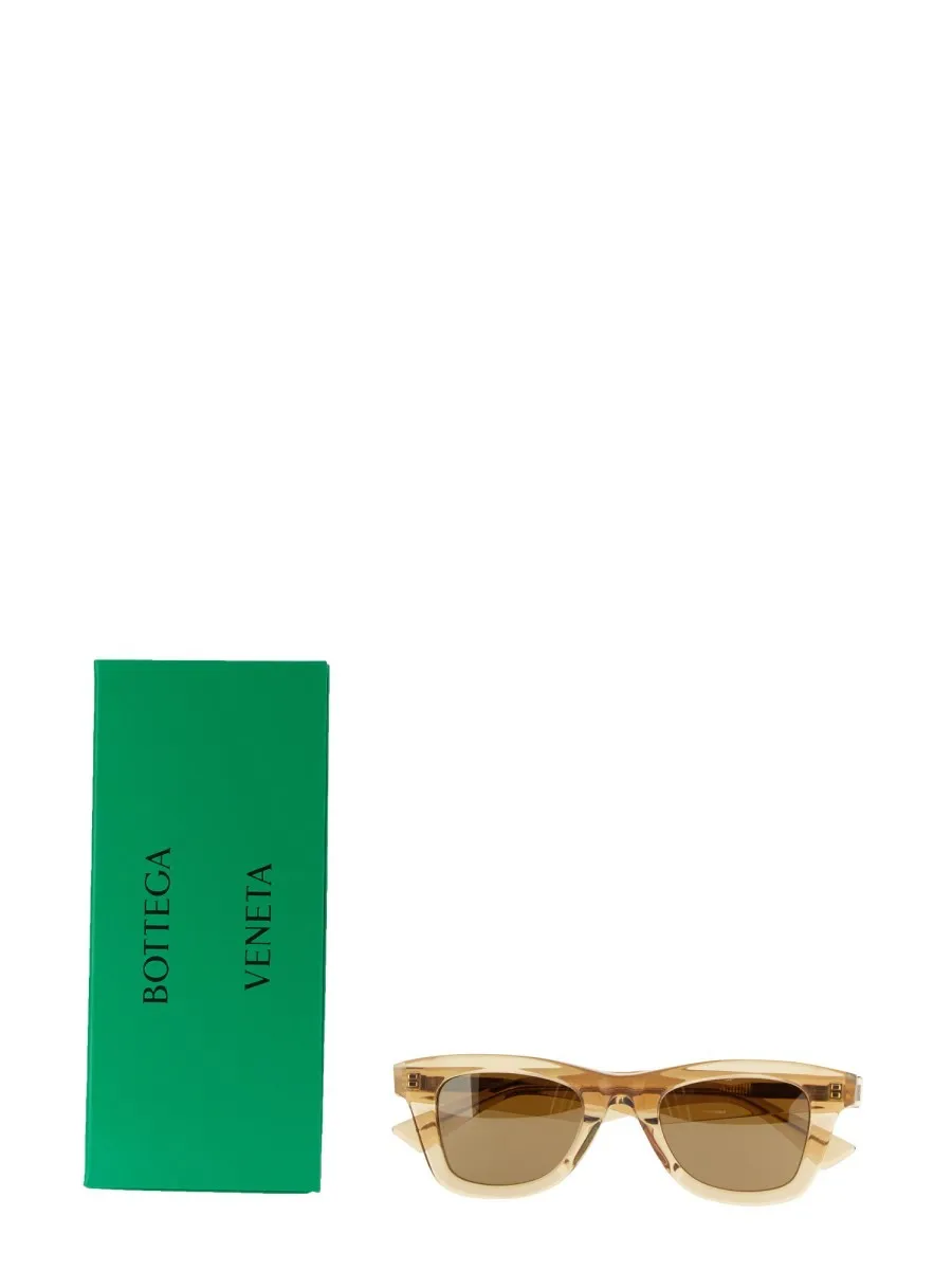 Bottega Veneta "CLASSIC" SUNGLASSES sold by Siebentaschen product image thumbnail 2