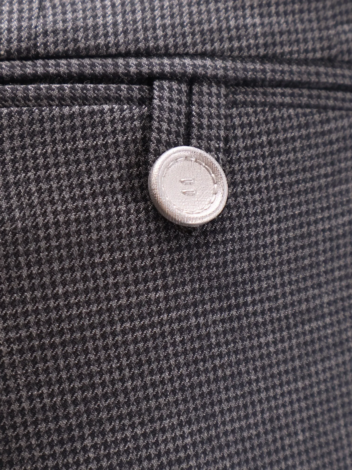 Dior Cashmere and wool trousers sold by Siebentaschen product image thumbnail 3