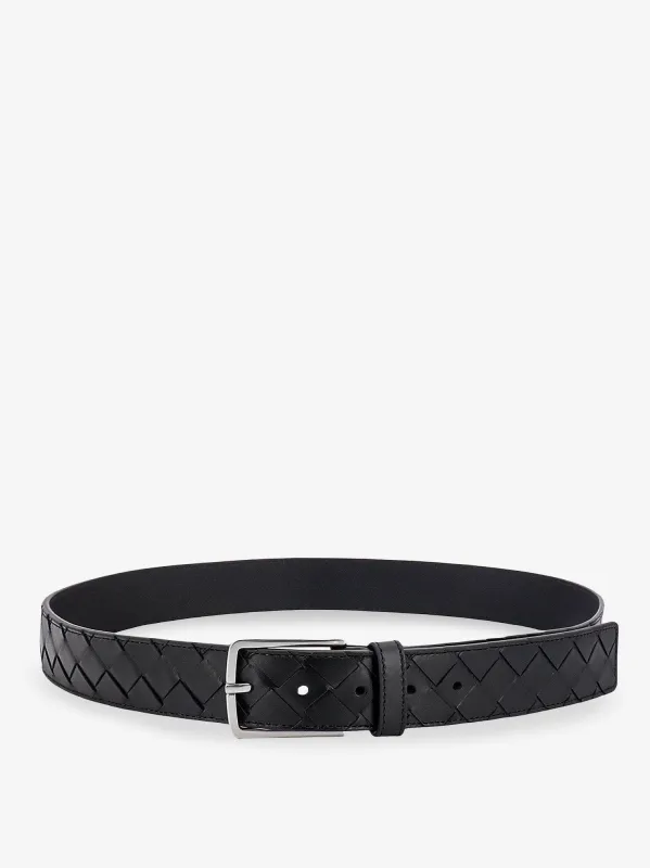 Bottega Veneta Leather belt with Intrecciato motif sold by Siebentaschen