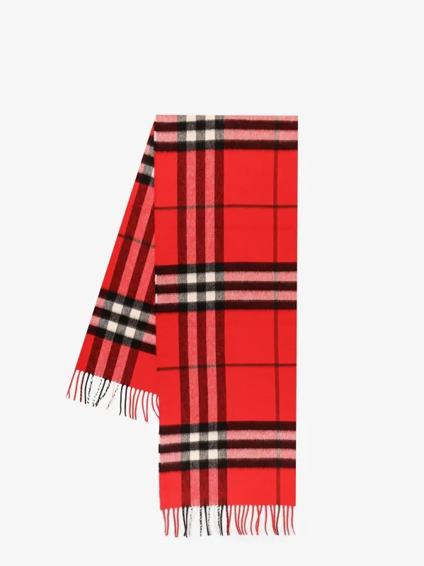 Burberry Cashmere scarf sold by Siebentaschen