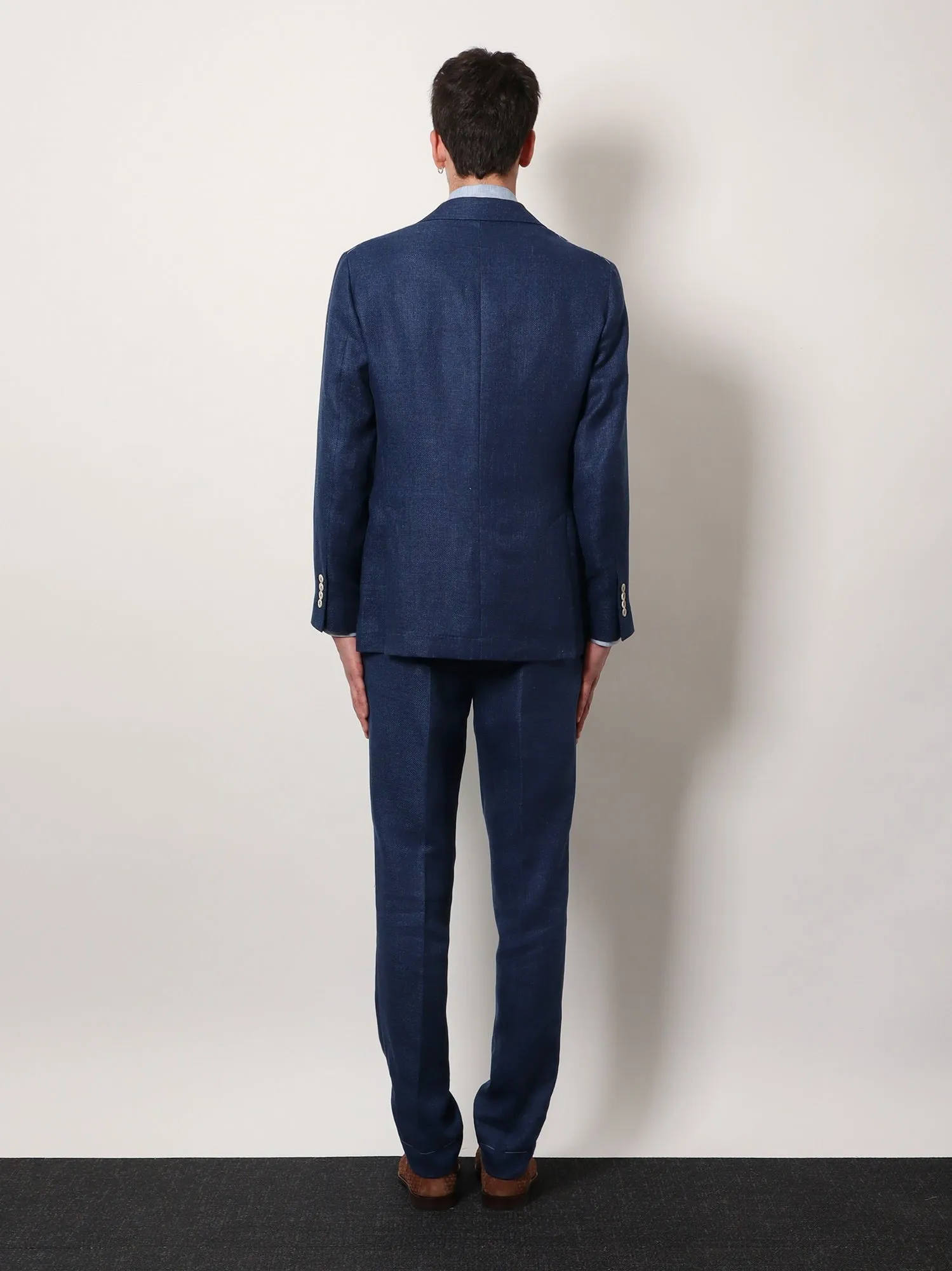 Brunello Cucinelli Linen, wool and silk suit sold by Siebentaschen product image thumbnail 3