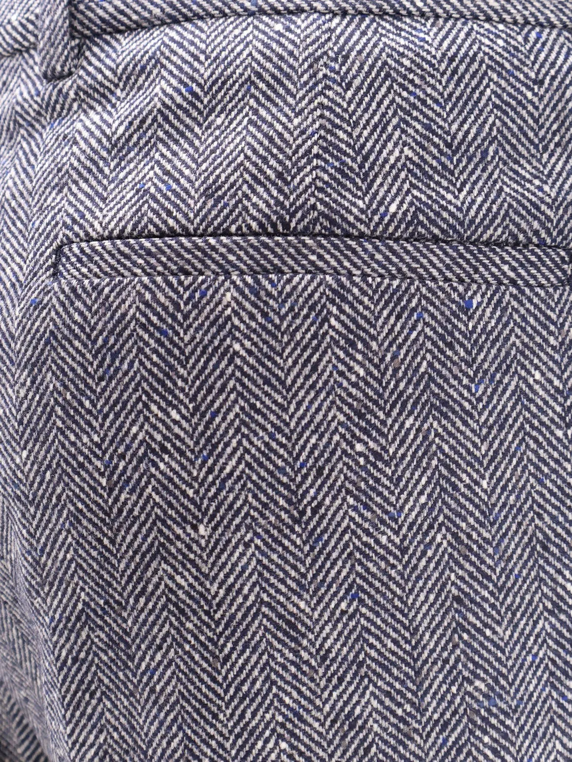 Brunello Cucinelli Herringbone wool and cashmere trousers sold by Siebentaschen product image thumbnail 3