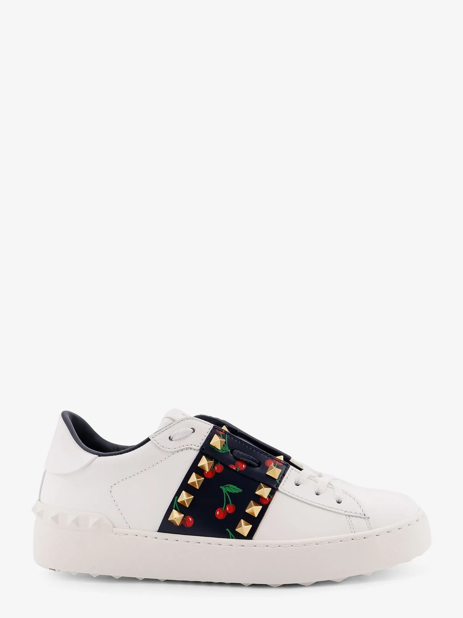 Valentino Garavani Rockstud Untitled leather low-top sneakers sold by Siebentaschen