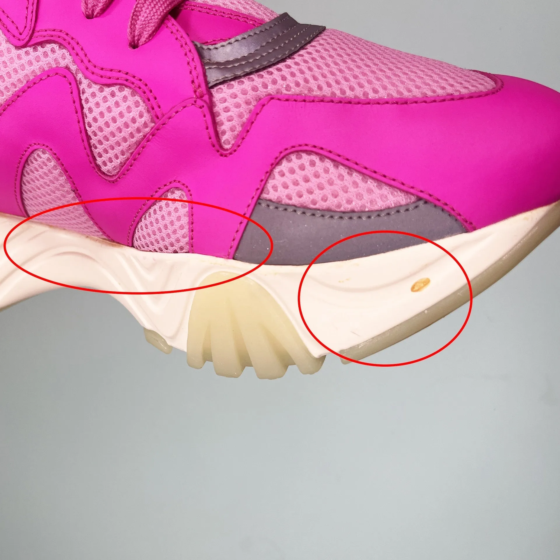 Versace Logo Sneakers sold by Siebentaschen product image thumbnail 5
