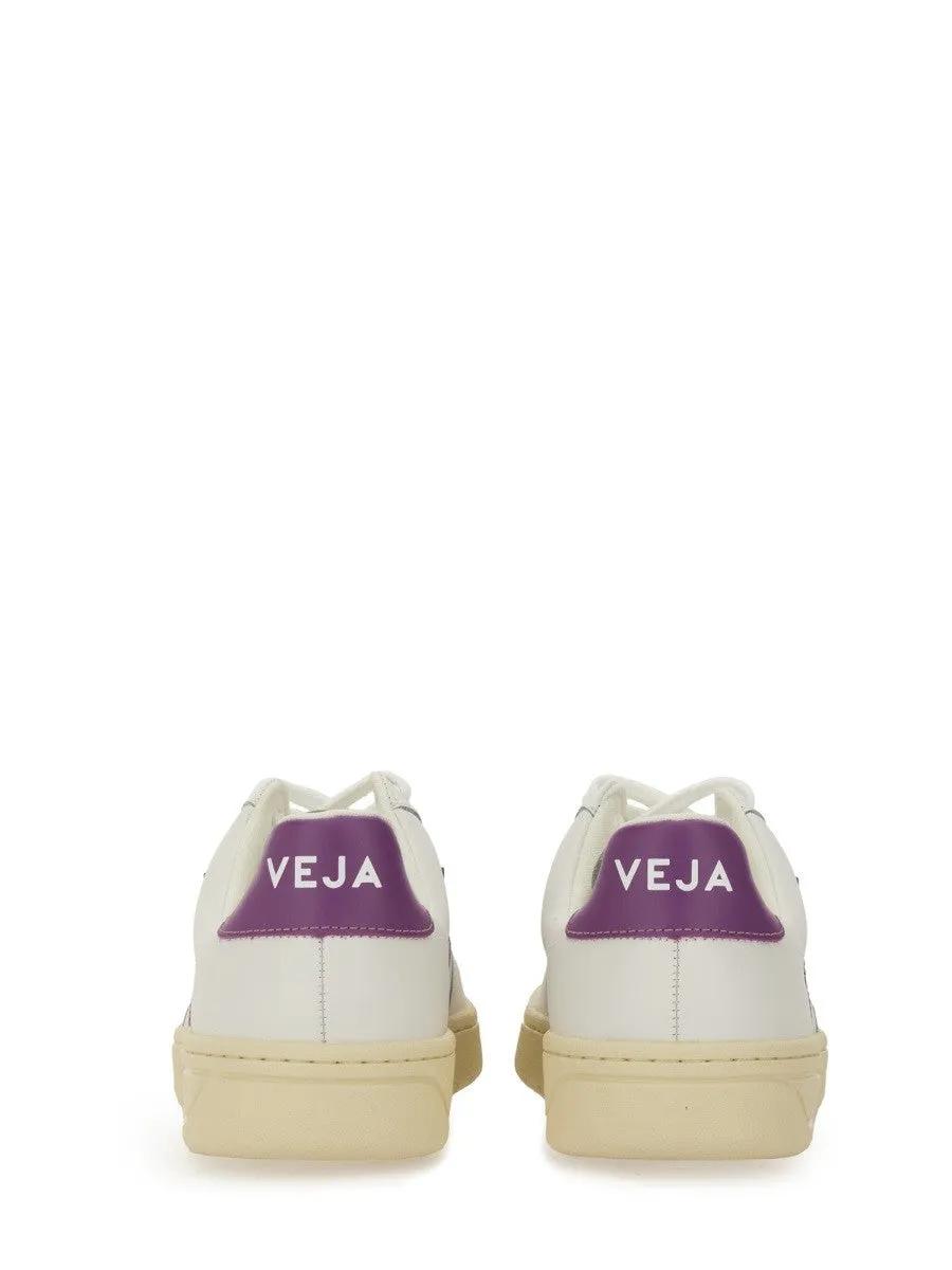 Veja SNEAKER "V-12" sold by Siebentaschen product image thumbnail 3