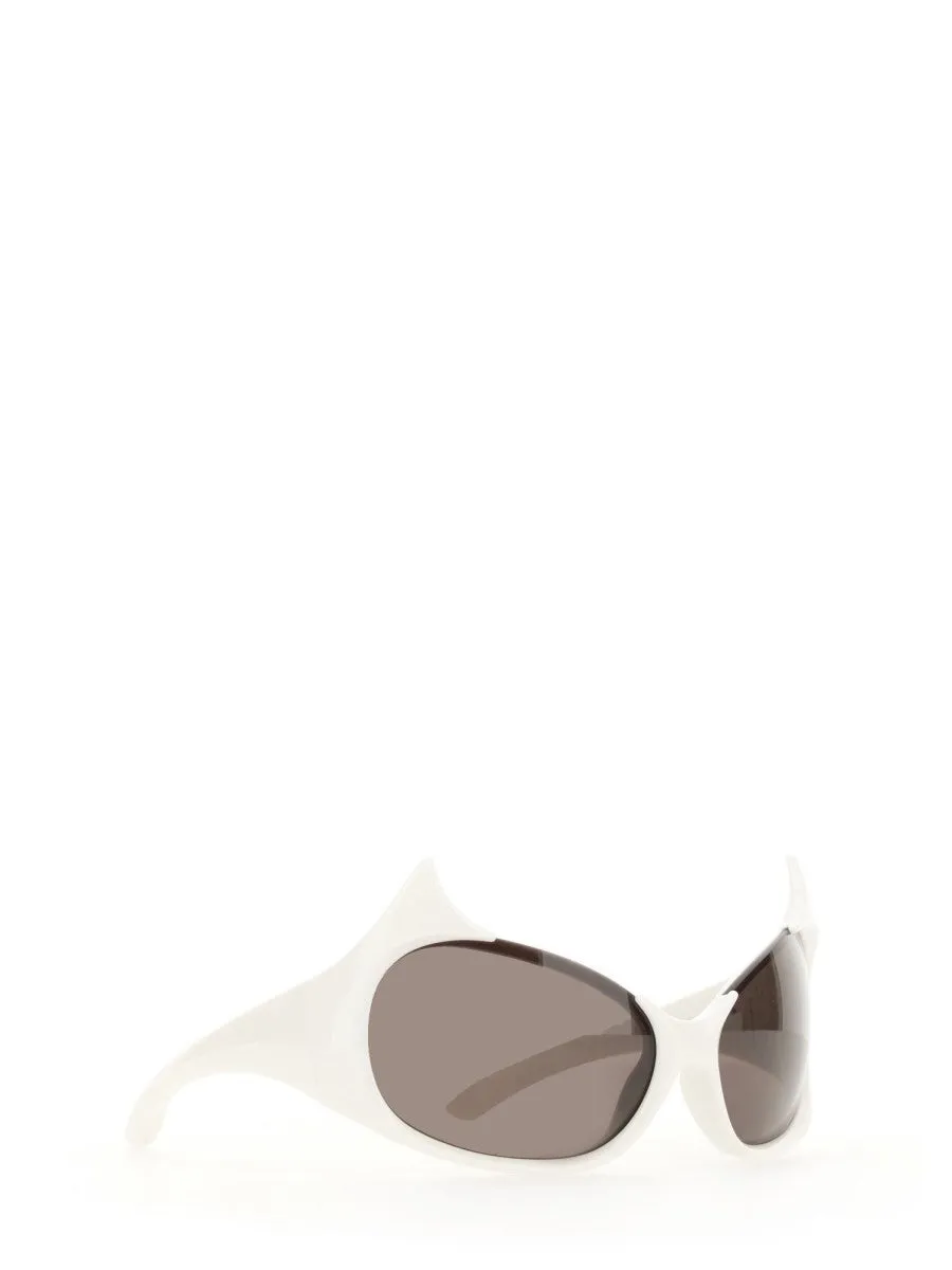 Balenciaga GOTHAM CAT SUNGLASSES sold by Siebentaschen product image thumbnail 2