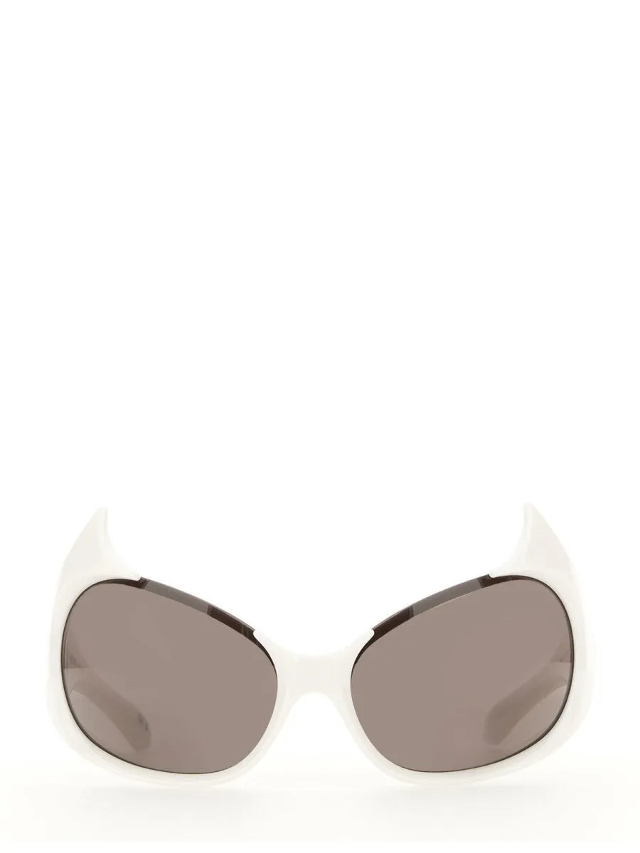Balenciaga GOTHAM CAT SUNGLASSES sold by Siebentaschen