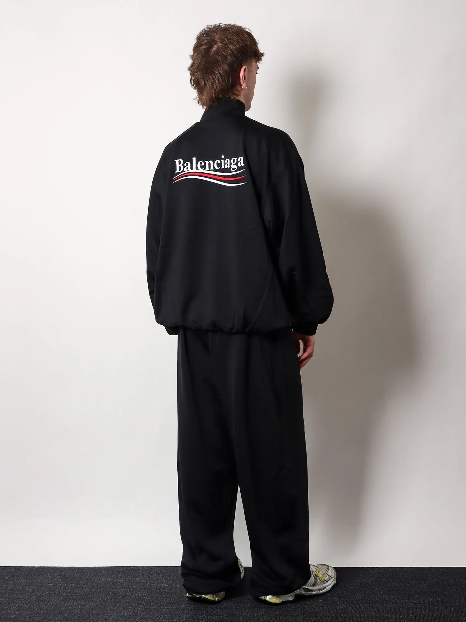 Balenciaga Balenciaga unisex sweatshirt with logo embroidery sold by Siebentaschen product image thumbnail 2