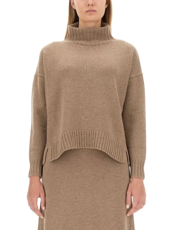Max Mara TURTLENECK SHIRT sold by Siebentaschen