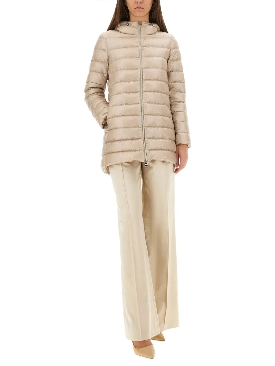 Herno DOWN JACKET "A-SHAPE RESORT" sold by Siebentaschen product image thumbnail 2