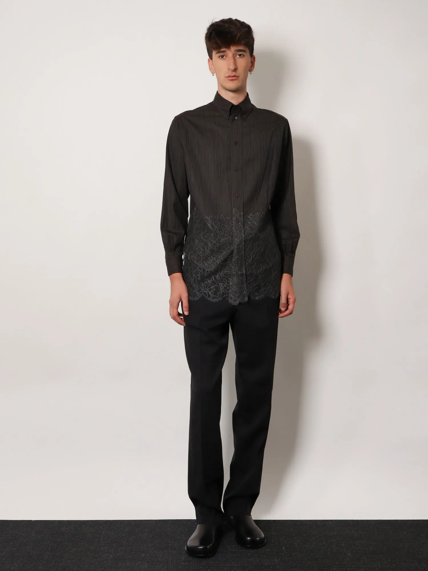 Fendi Pinstriped wool shirt with lace insert sold by Siebentaschen product image thumbnail 2