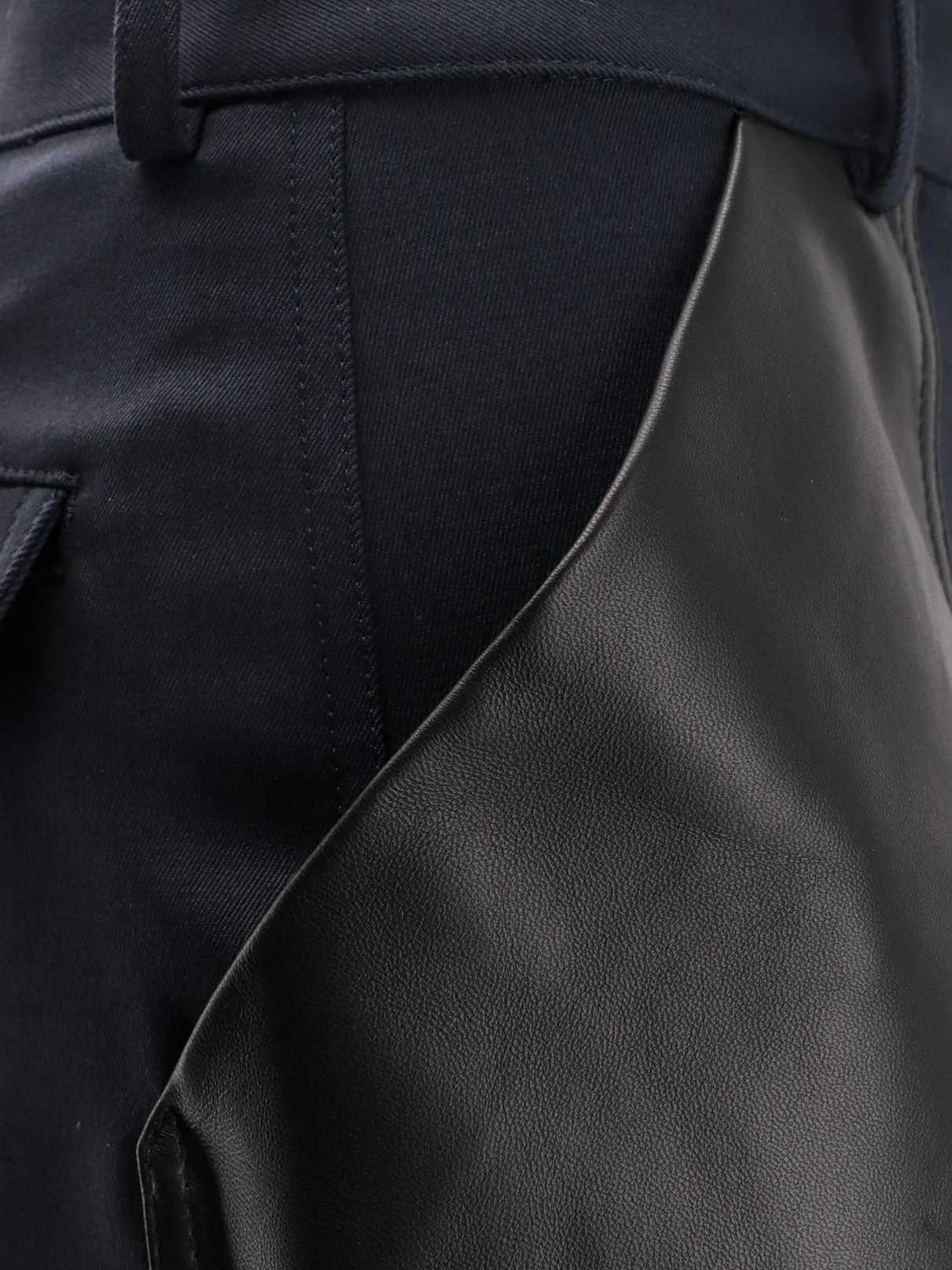 Bottega Veneta Cotton and wool trousers with leather inserts sold by Siebentaschen product image thumbnail 3