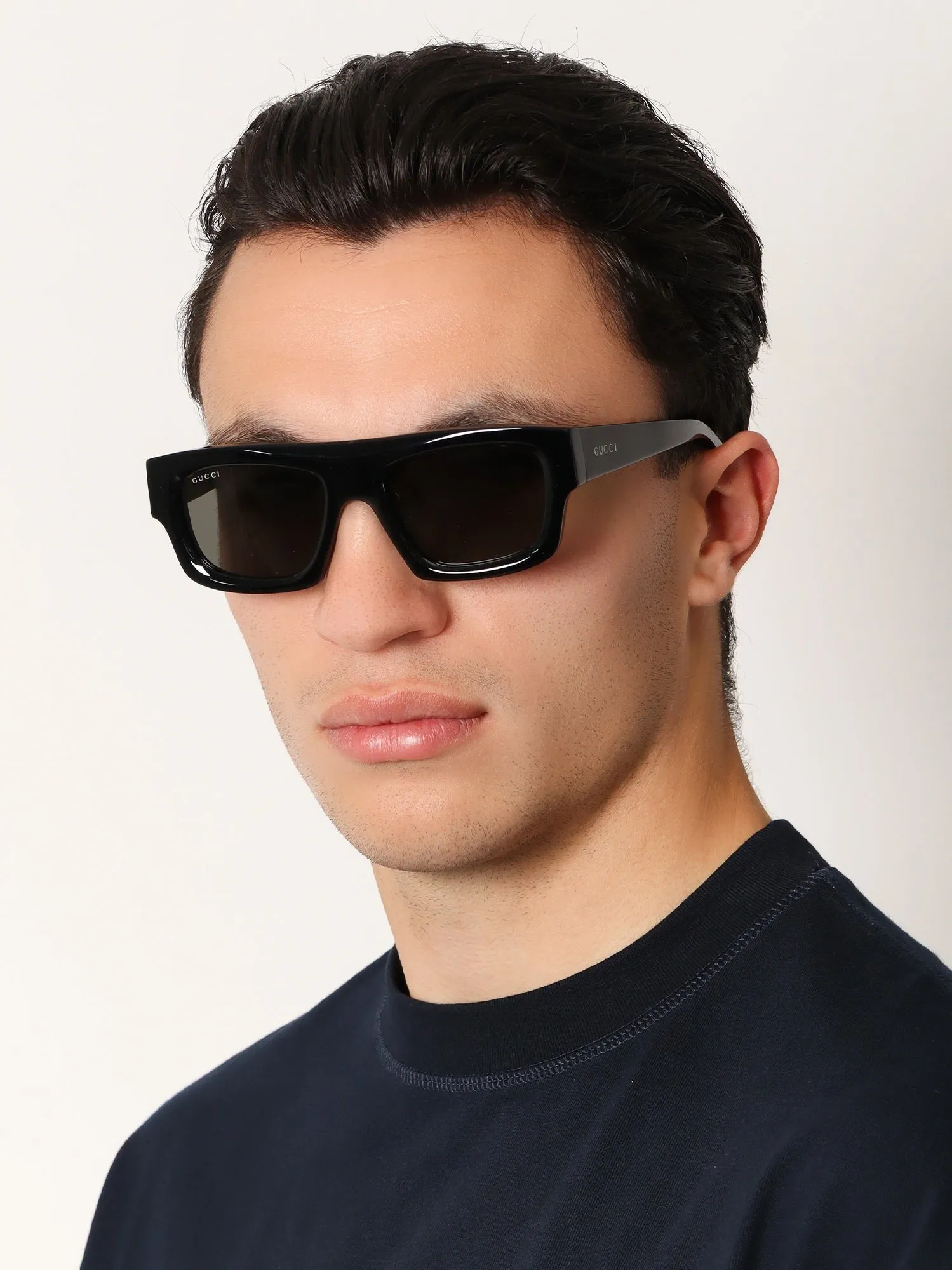 Gucci Acetate sunglasses sold by Siebentaschen product image thumbnail 2
