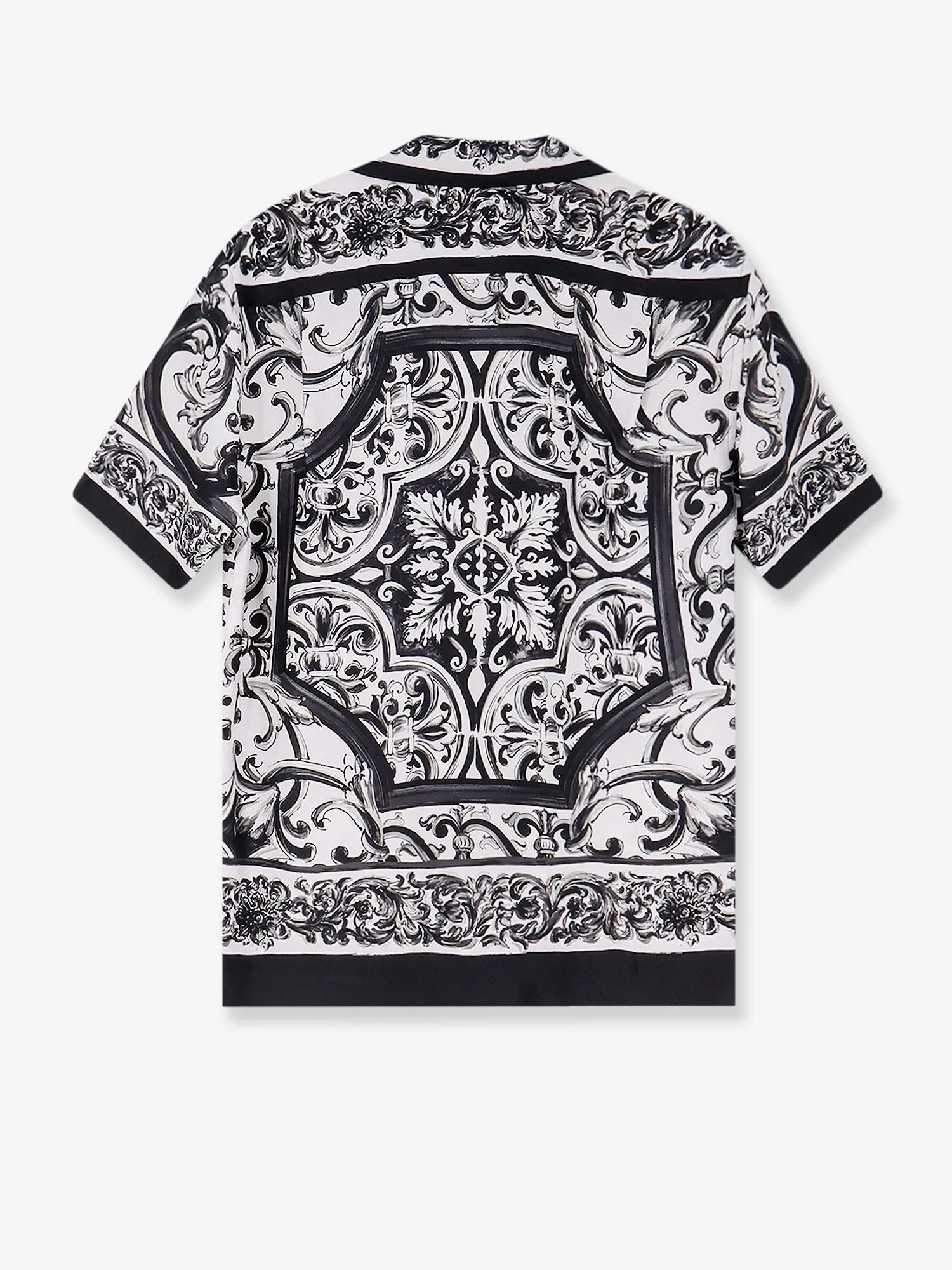 Dolce & Gabbana Silk shirt with Maiolica print sold by Siebentaschen product image thumbnail 2