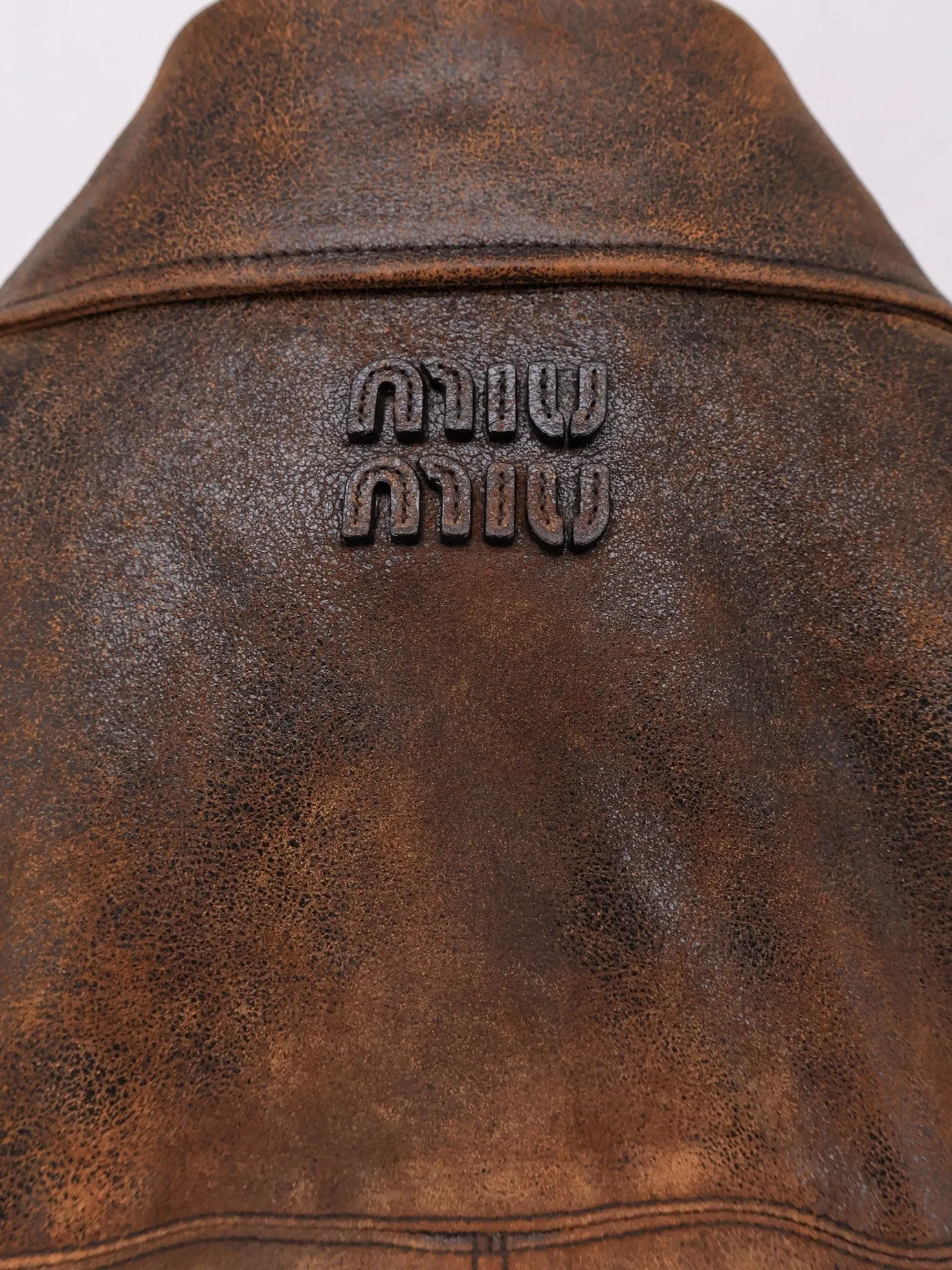 Miu Miu Double-breasted vintage effect suede jacket sold by Siebentaschen product image thumbnail 3