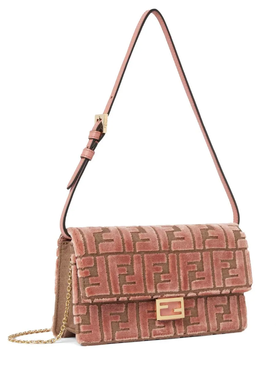 Fendi "BAGUETTE" WALLET sold by Siebentaschen product image thumbnail 2