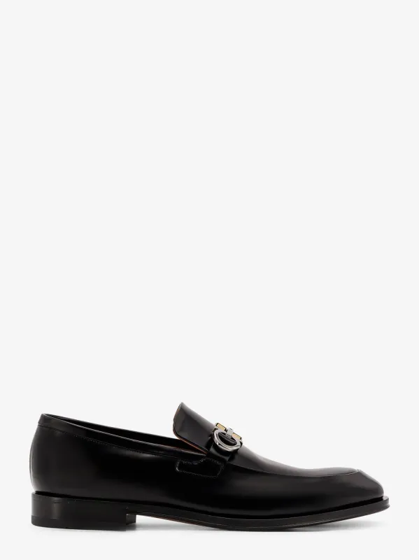 Ferragamo Leather loafers sold by Siebentaschen
