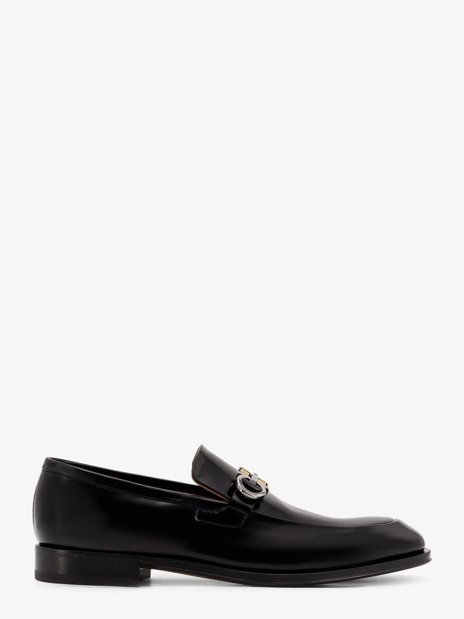 Ferragamo Leather loafers sold by Siebentaschen