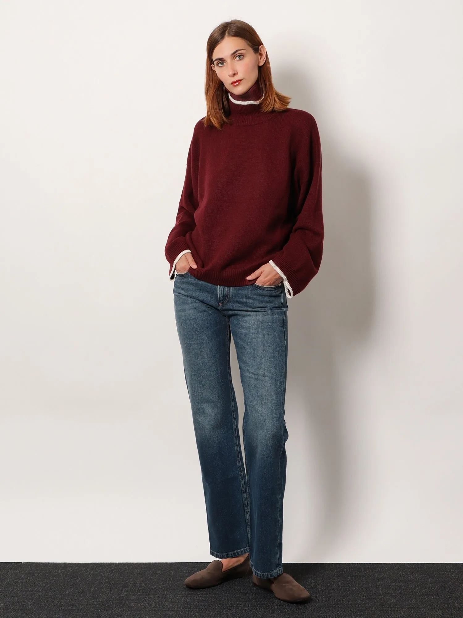 Brunello Cucinelli Cashmere turtleneck sold by Siebentaschen product image thumbnail 2