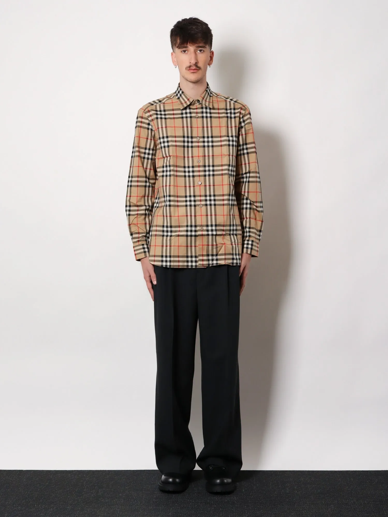 Burberry Organic cotton shirt sold by Siebentaschen product image thumbnail 3