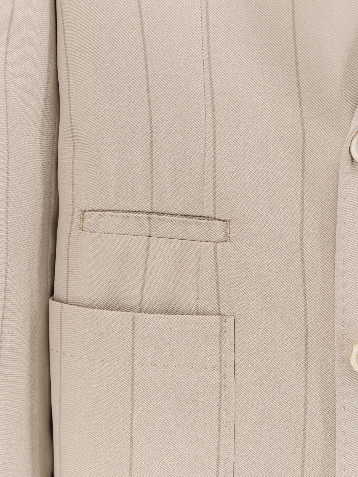 Brunello Cucinelli Silk suit with pinstripe motif sold by Siebentaschen product image thumbnail 3