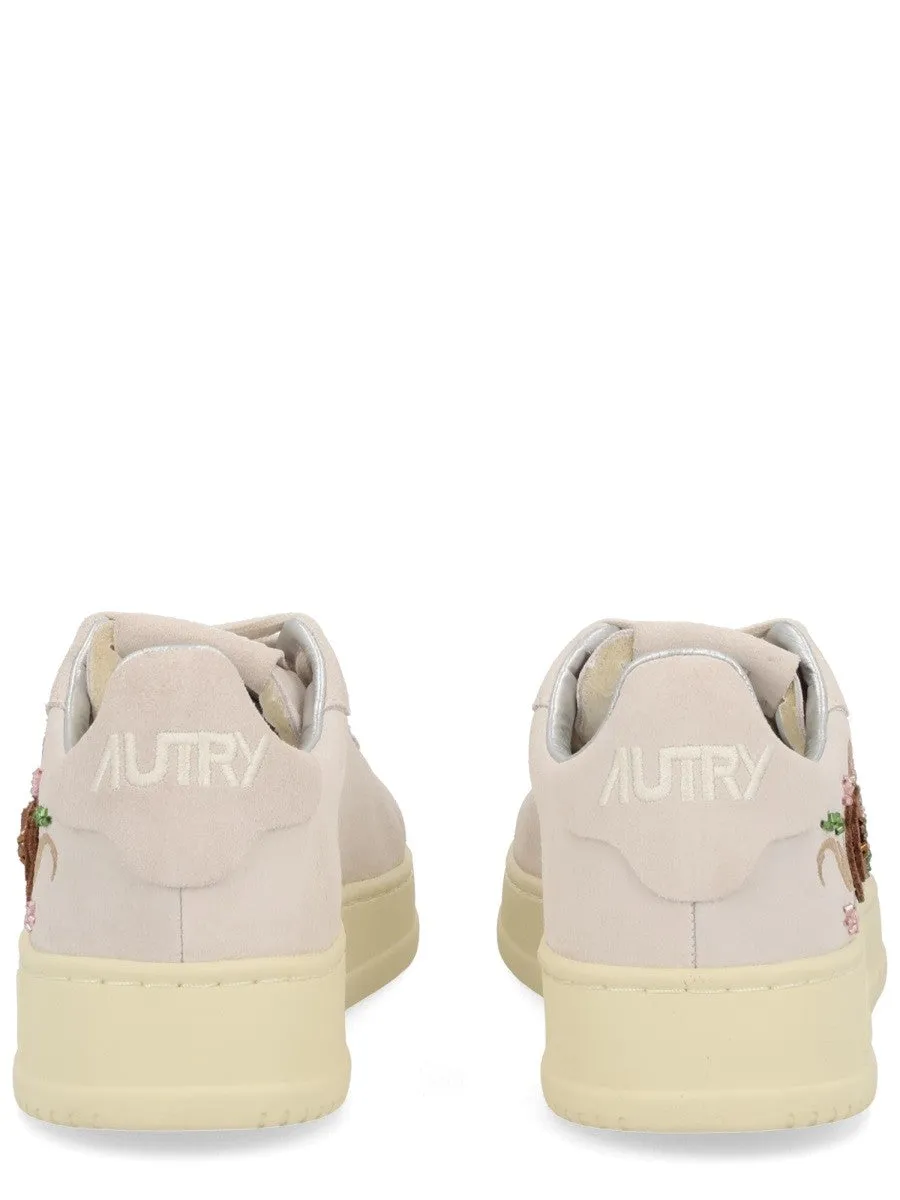 Autry "DALLAS LOW FLORAL" SNEAKER sold by Siebentaschen product image thumbnail 4