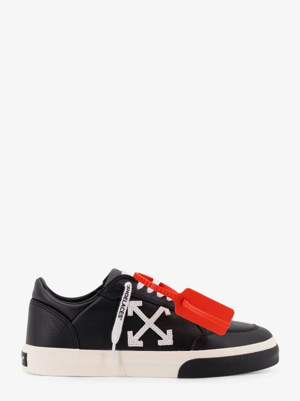 Off White Vulc Low leather low-top sneakers sold by Siebentaschen