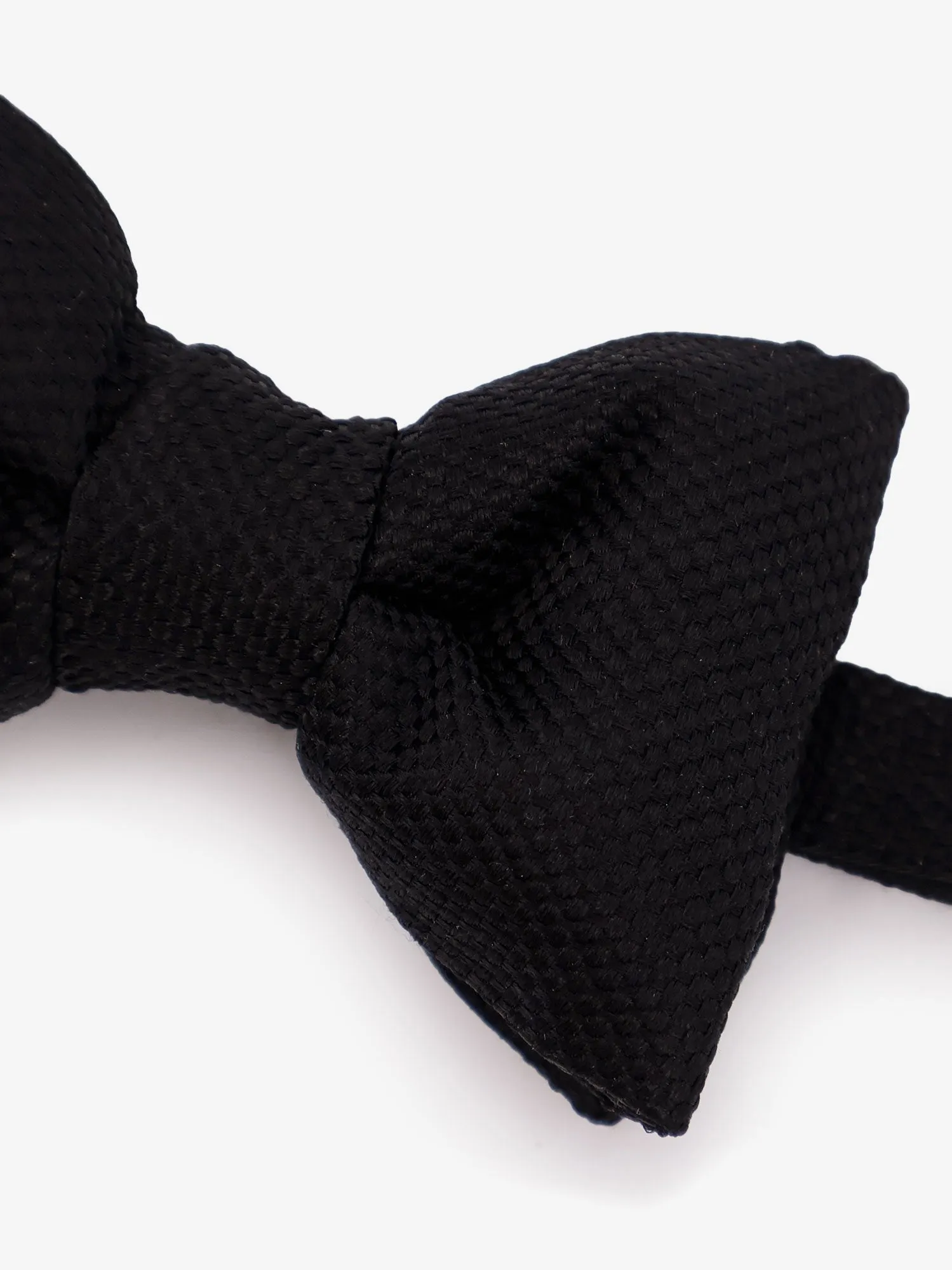 TOM FORD Silk bowtie sold by Siebentaschen product image thumbnail 3