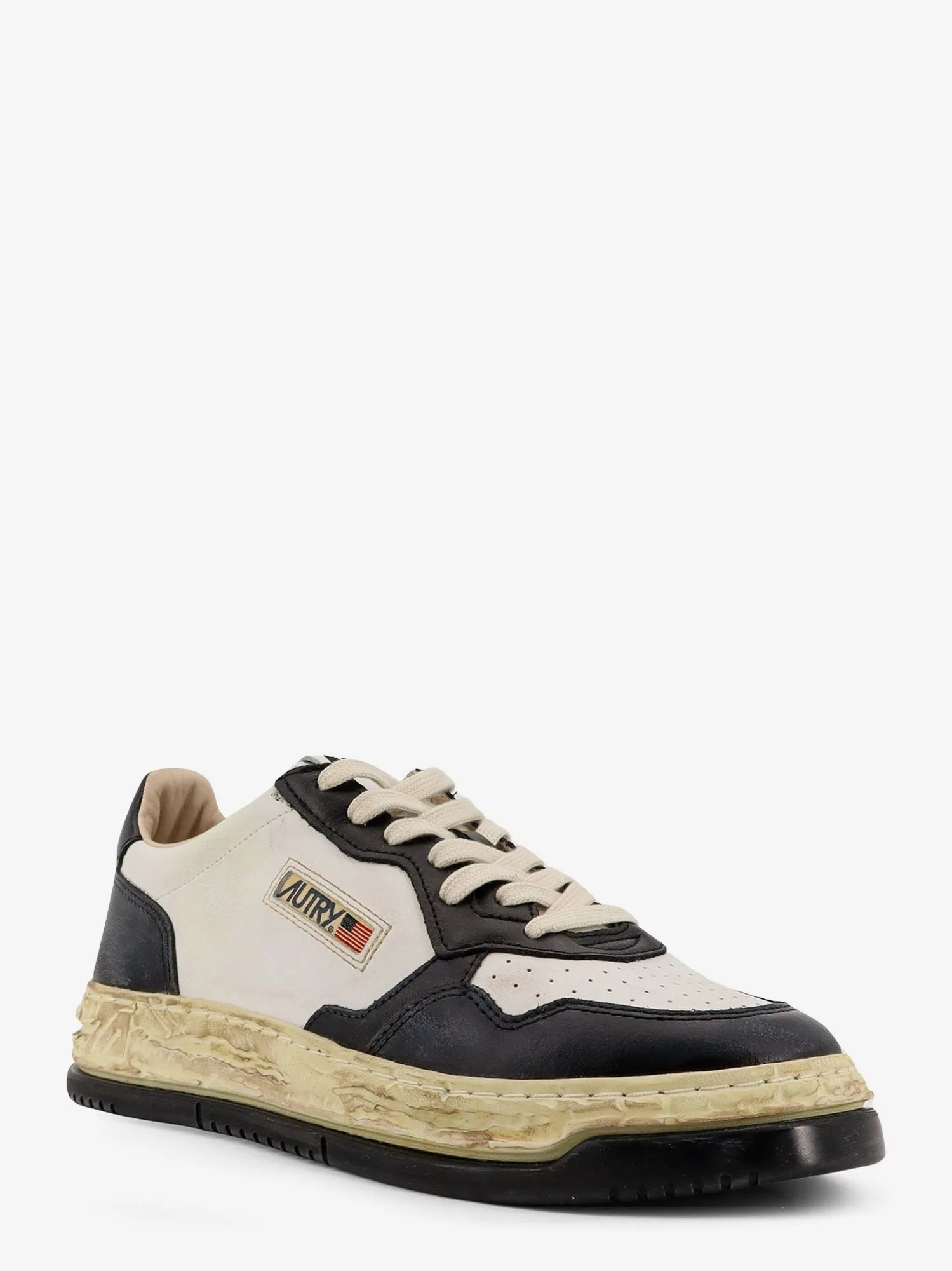 AUTRY X MIHARA YASUHIRO Super Vintage Low leather sneakers sold by Siebentaschen product image thumbnail 2