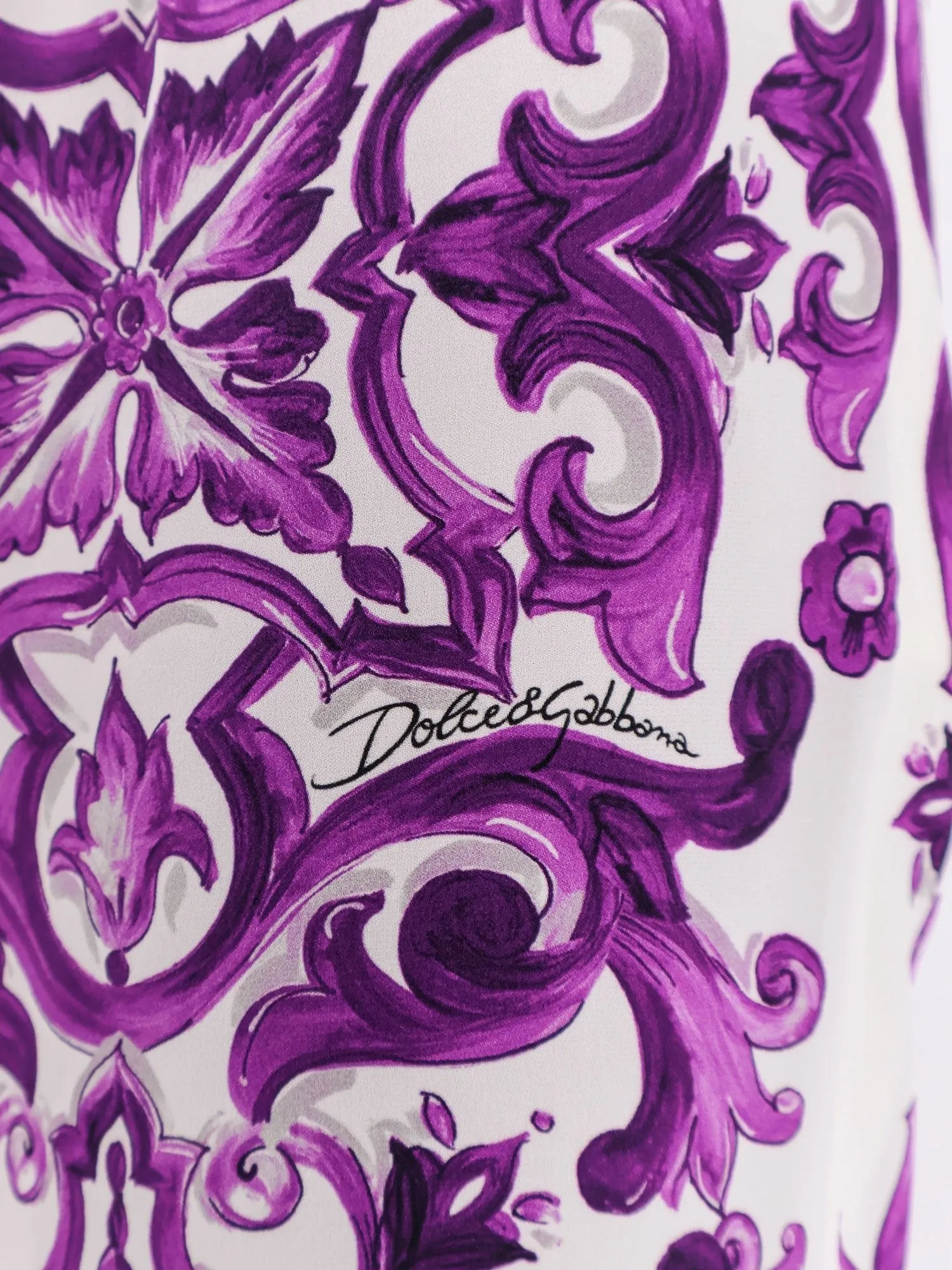 Dolce & Gabbana Silk trousers with Maiolica print sold by Siebentaschen product image thumbnail 5